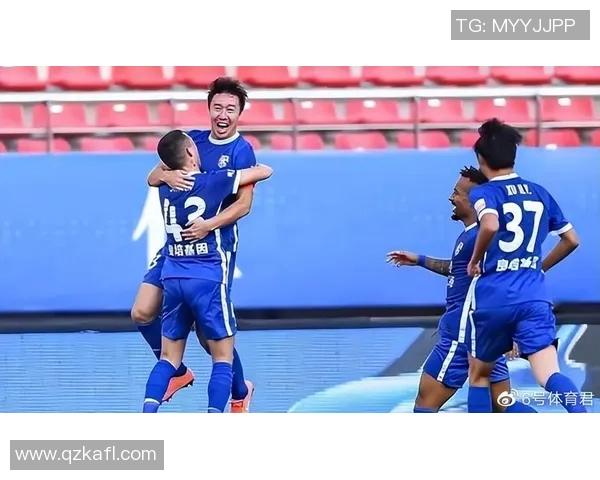 深圳足球队强势领跑总决赛积分榜以90分稳居第一名